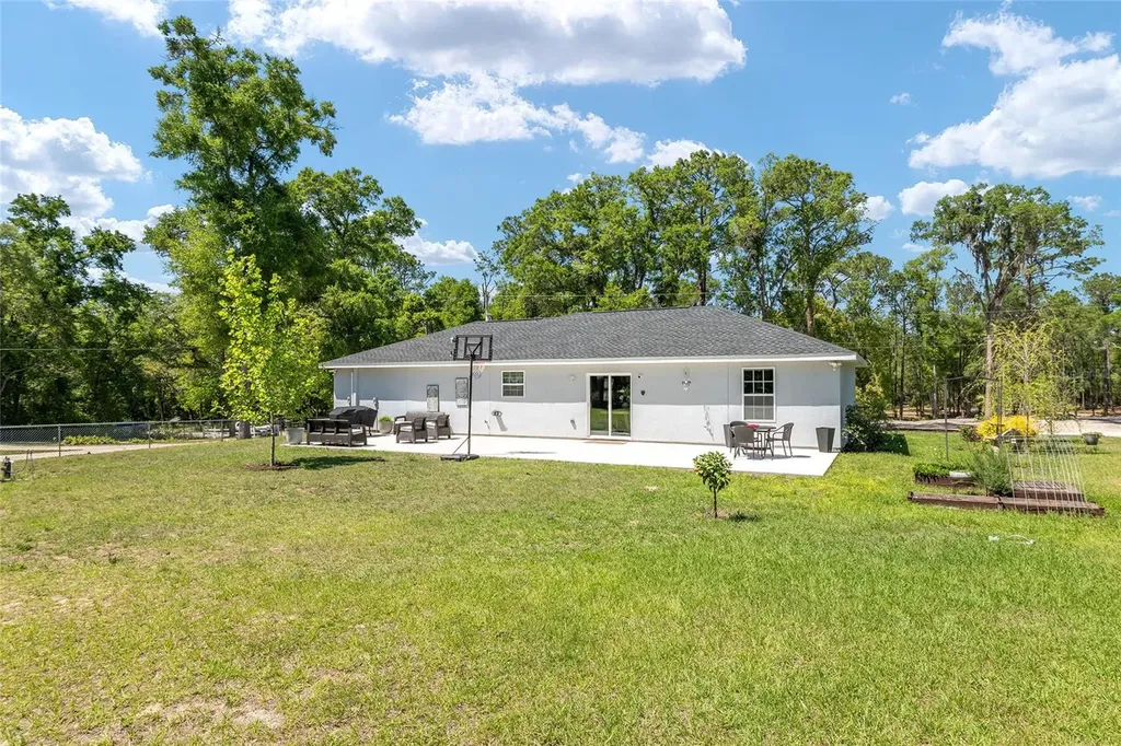 20264 SW 69th Place Dunnellon FL 34431