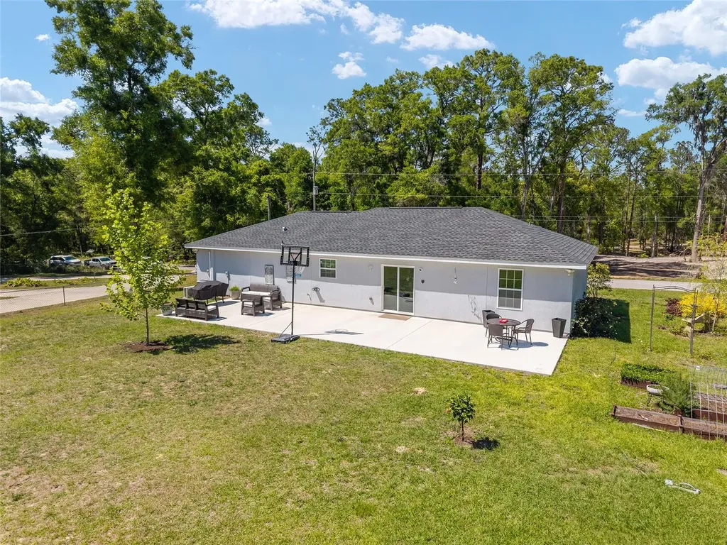 20264 SW 69th Place Dunnellon FL 34431