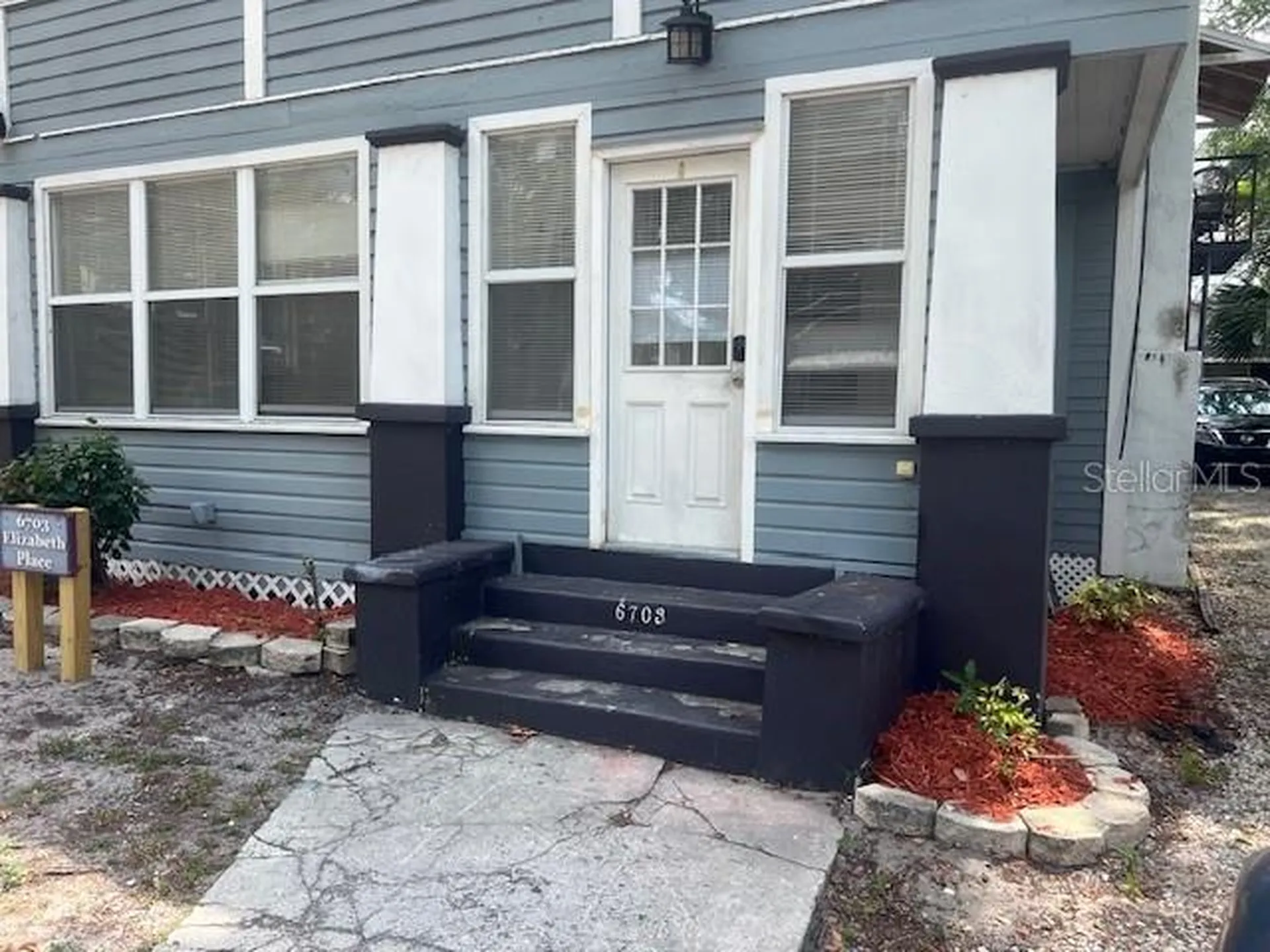 6703 N Elizabeth Street Tampa FL 33604