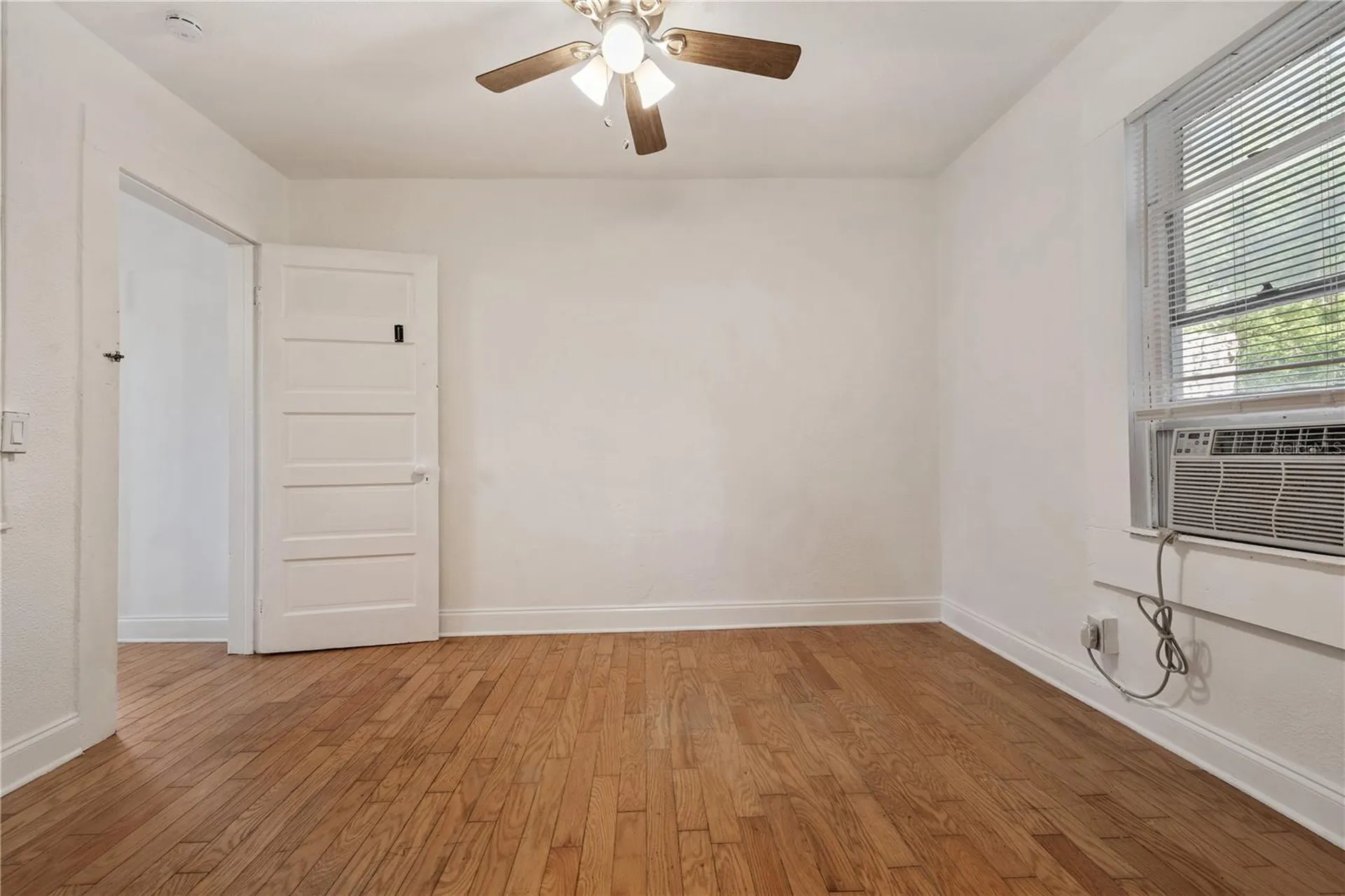 6703 N Elizabeth Street Tampa FL 33604