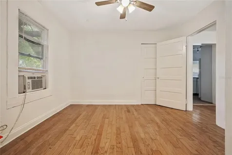 6703 N Elizabeth Street Tampa FL 33604