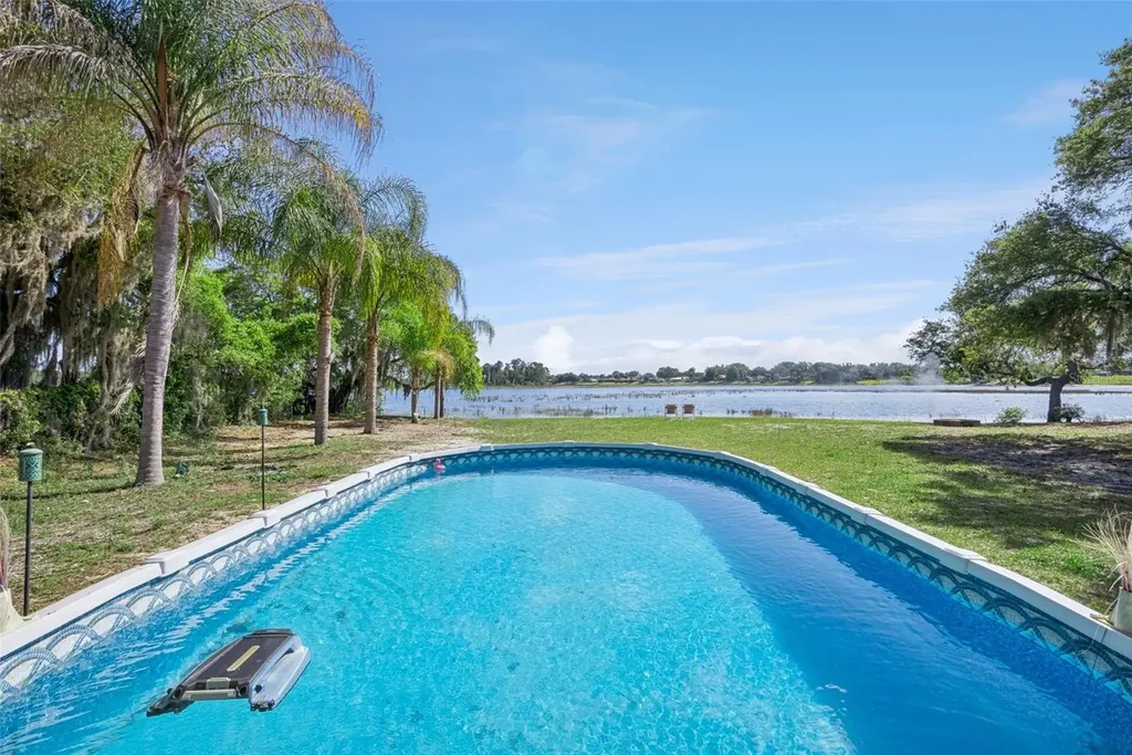 2032 Dumas Drive Deltona FL 32738