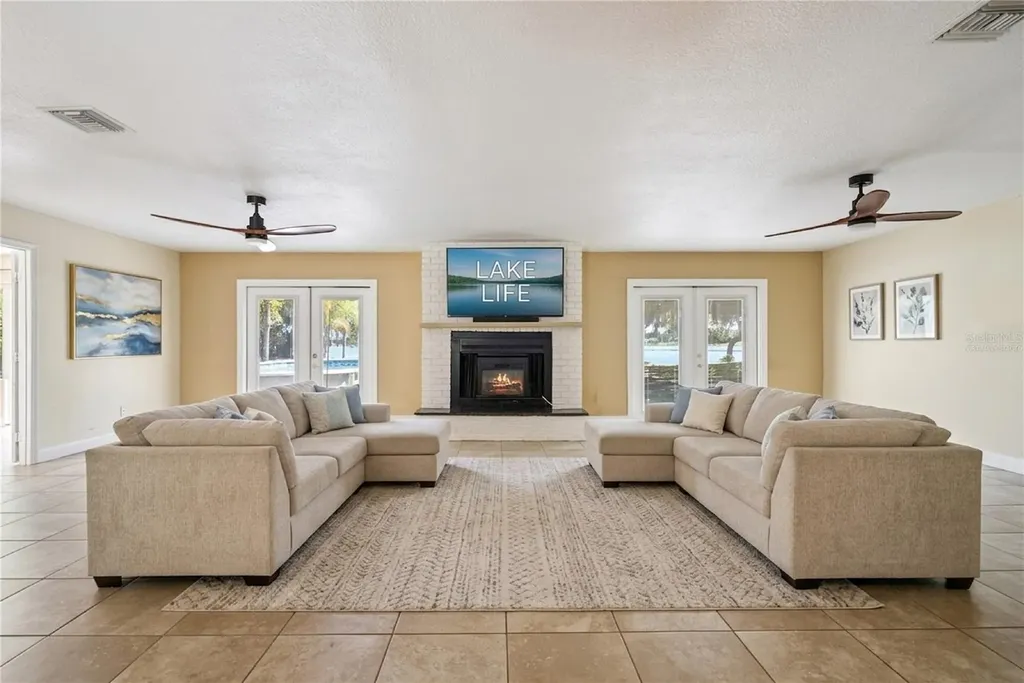 2032 Dumas Drive Deltona FL 32738