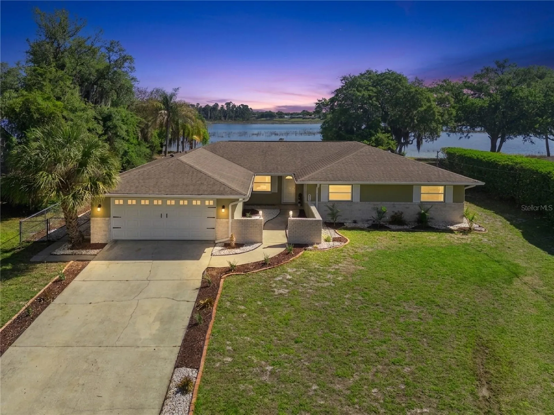 2032 Dumas Drive Deltona FL 32738