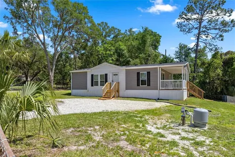 17360 SE 65th Street Ocklawaha FL 32179