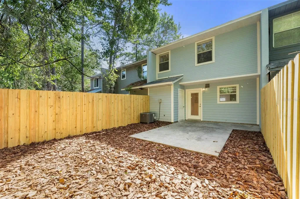 2110 SW 69th Drive Gainesville FL 32607