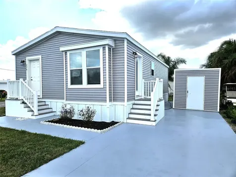 236 Wolverine Avenue North Port FL 34287