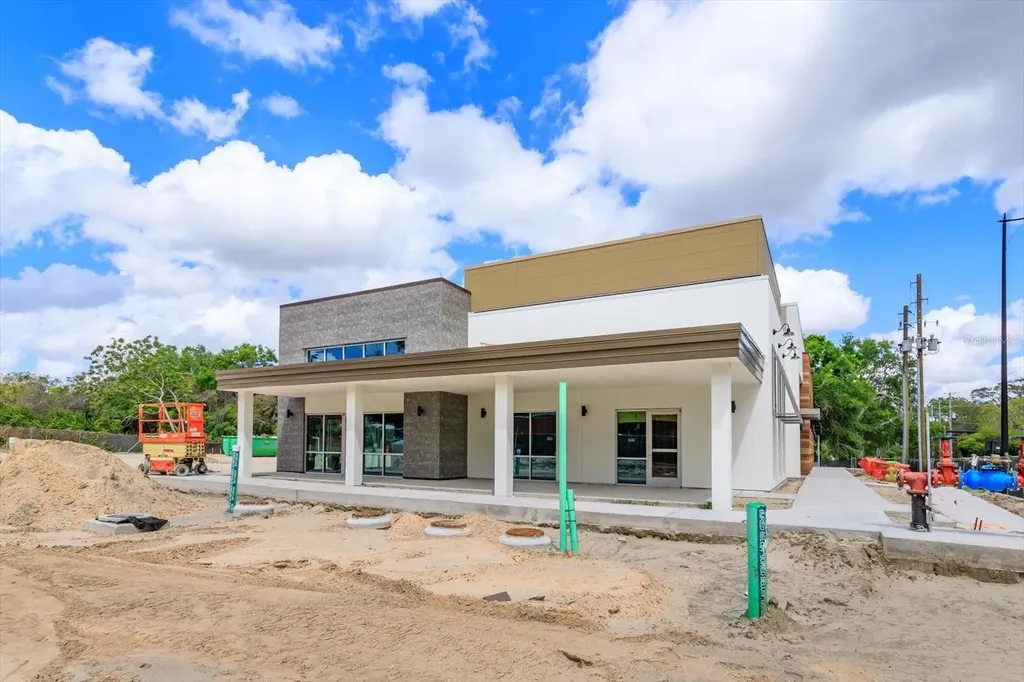 286 Douglas Avenue Altamonte Springs FL 32714