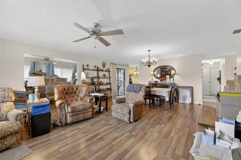 1517 Ingram Drive Sun City Center FL 33573