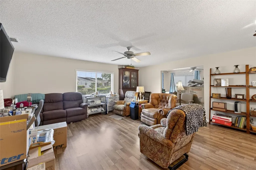1517 Ingram Drive Sun City Center FL 33573