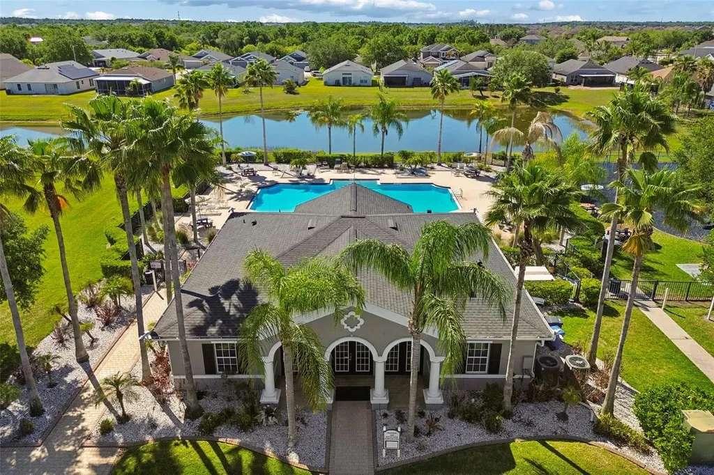 13226 Evening Sunset Lane Riverview FL 33579