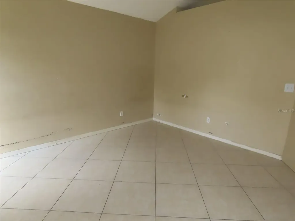 8902 Breland Drive Tampa FL 33626
