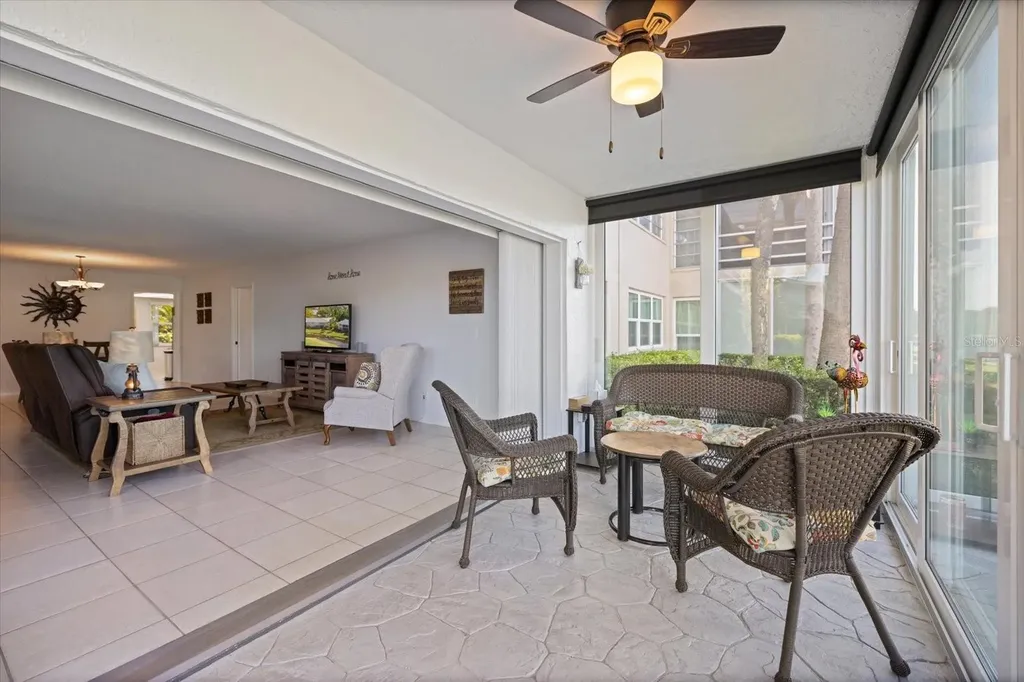 6939 W Country Club Drive N Sarasota FL 34243