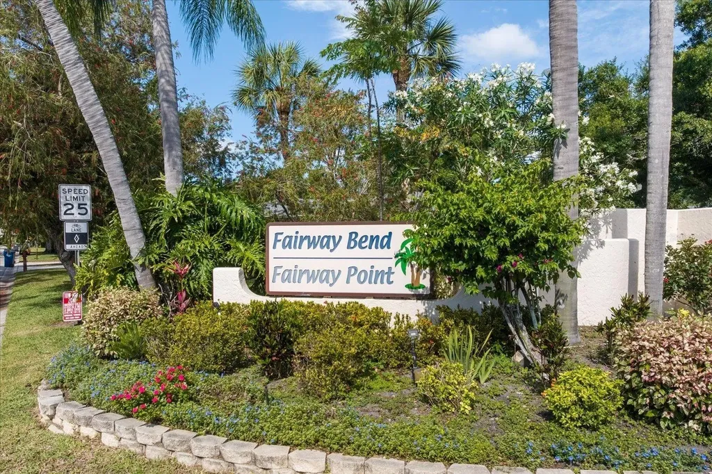 6939 W Country Club Drive N Sarasota FL 34243