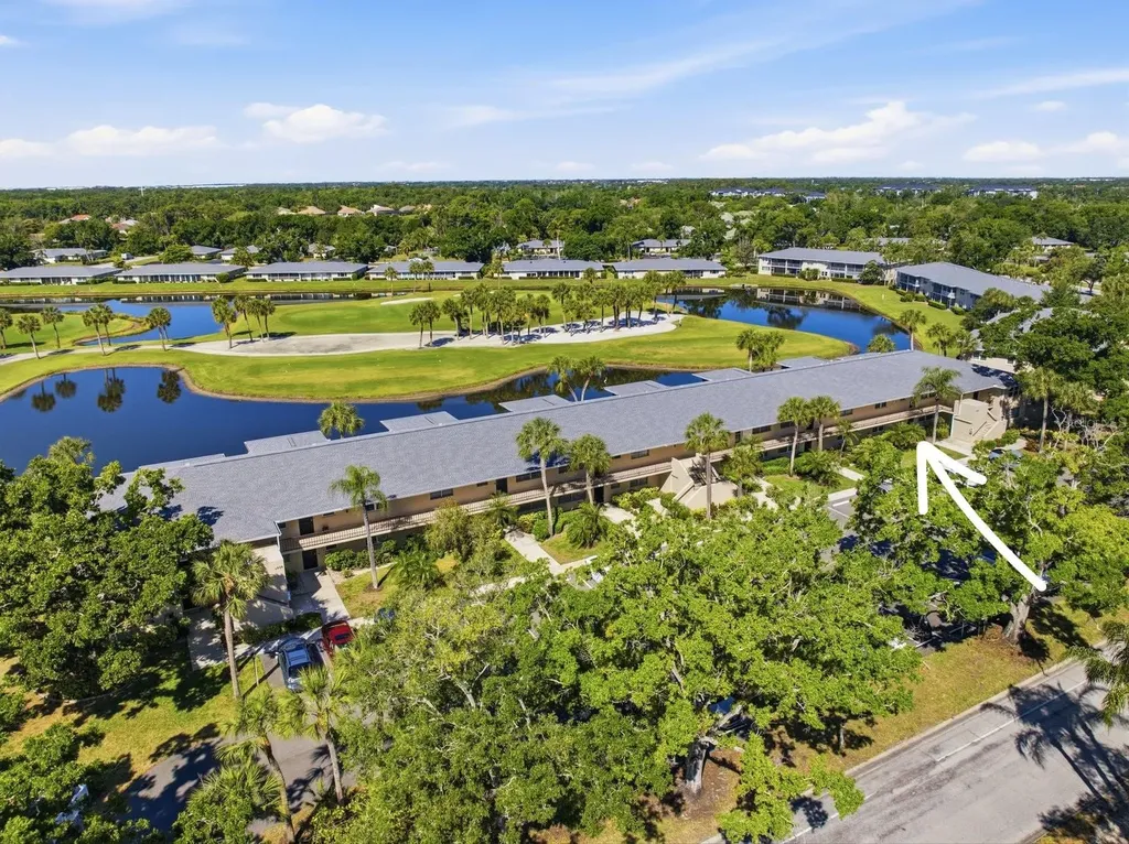 6939 W Country Club Drive N Sarasota FL 34243