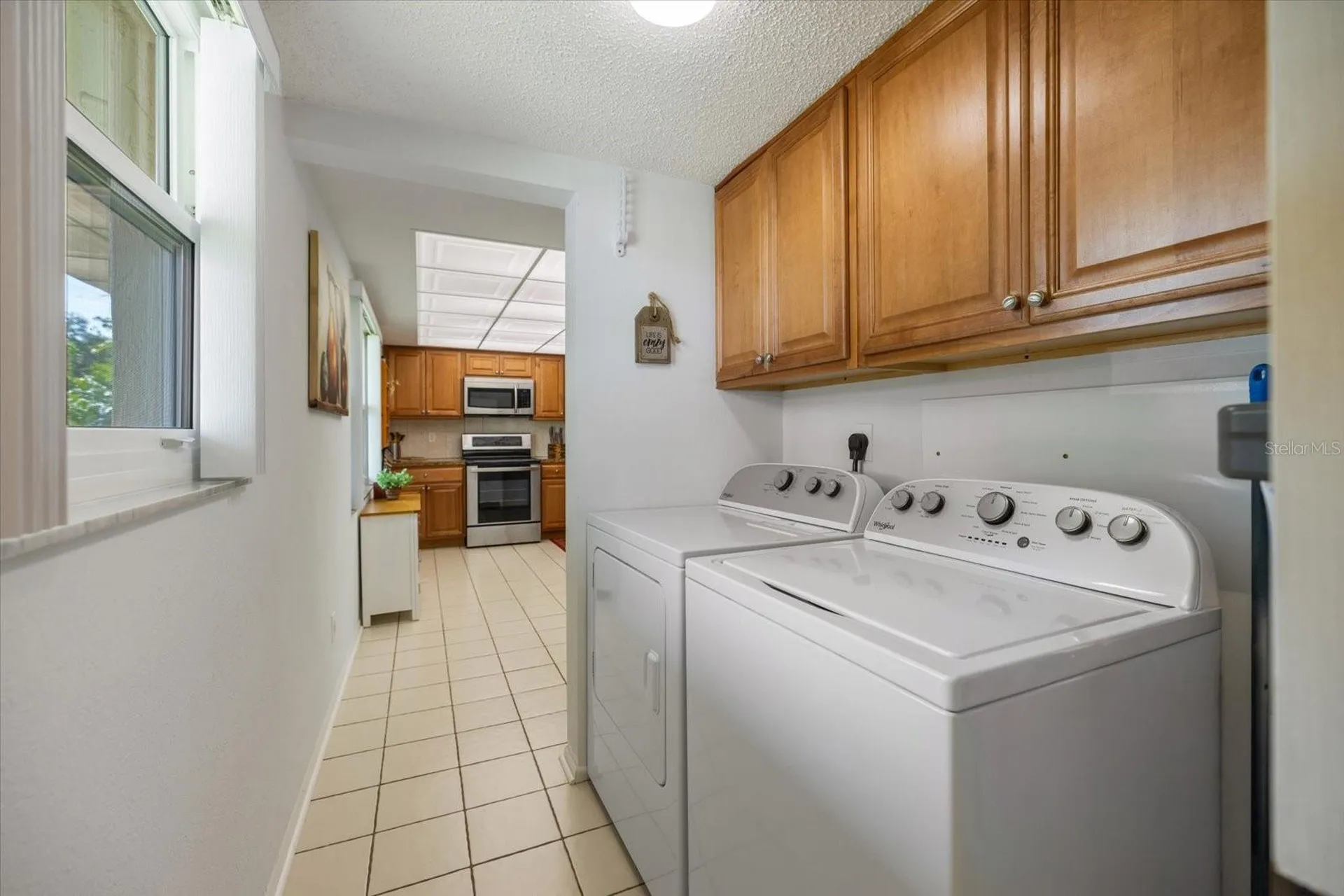 6939 W Country Club Drive N Sarasota FL 34243