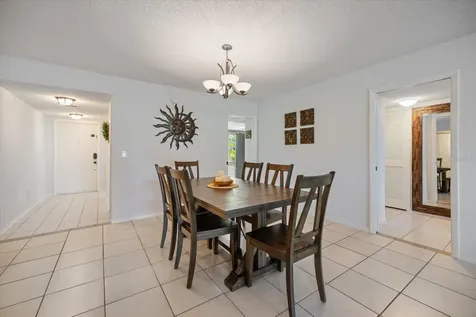 6939 W Country Club Drive N Sarasota FL 34243