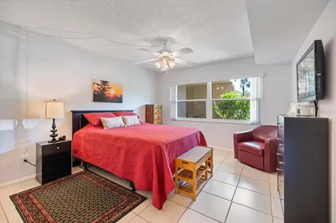 6939 W Country Club Drive N Sarasota FL 34243