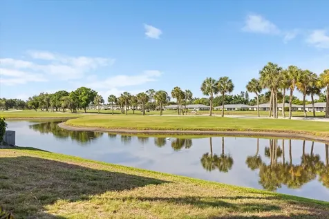 6939 W Country Club Drive N Sarasota FL 34243