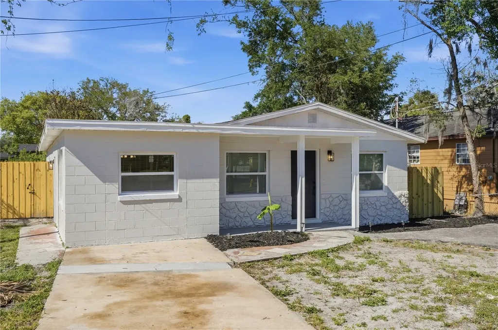 1304 W 16th Street Sanford FL 32771