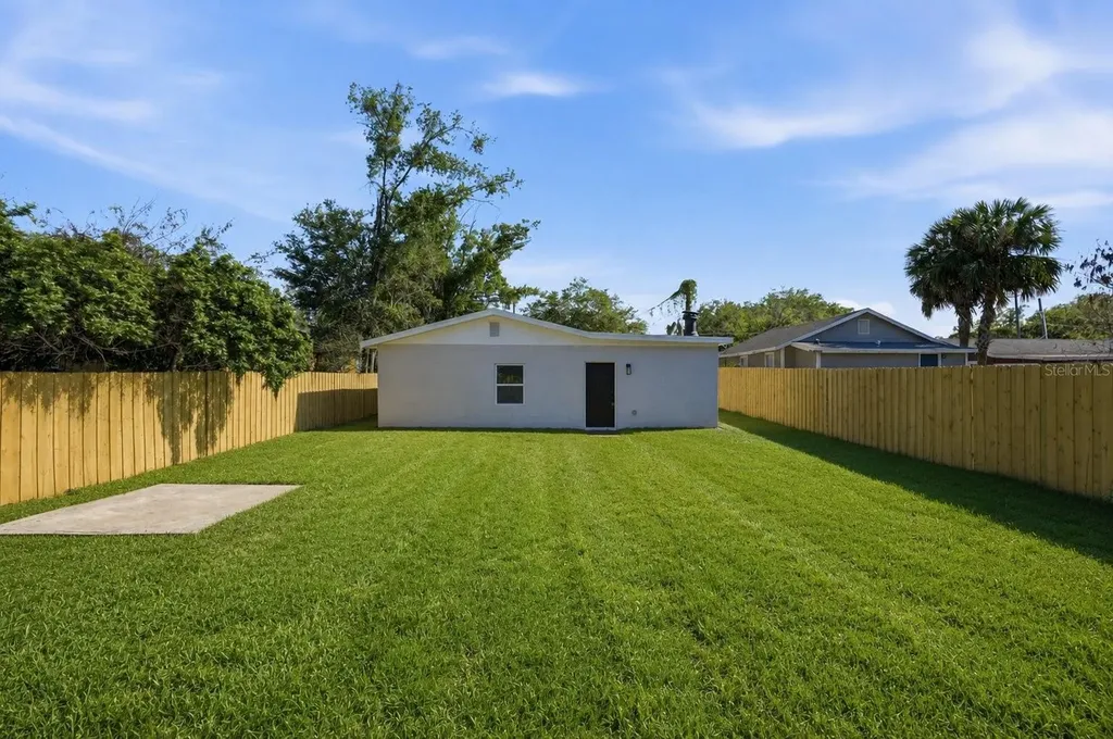 1304 W 16th Street Sanford FL 32771