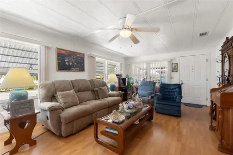 172 Palm Harbor Drive North Port FL 34287