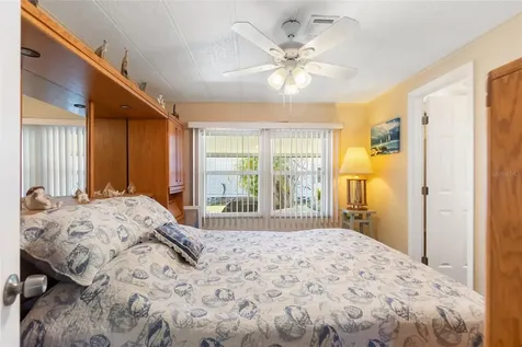 172 Palm Harbor Drive North Port FL 34287