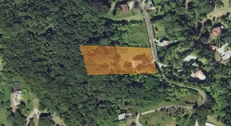 Bo Beatriz Las Piñas Finca Mi Recreo Lot 28 Caguas PR 00725