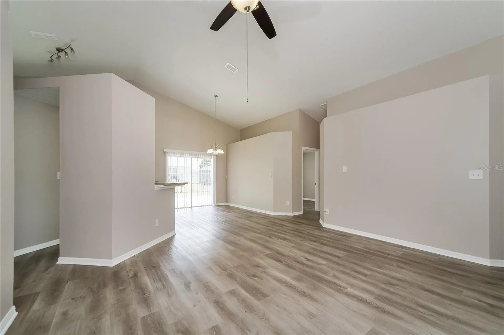 1003 Dorking Way Kissimmee FL 34758