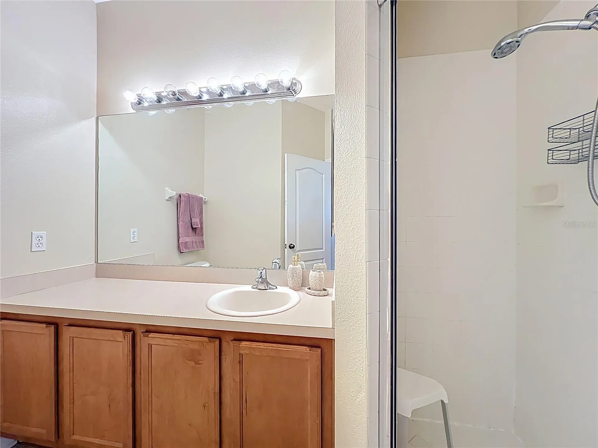 3309 Wilshire Way Road Orlando FL 32829