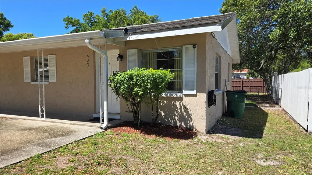 5347 Satsuma Drive Zephyrhills FL 33542