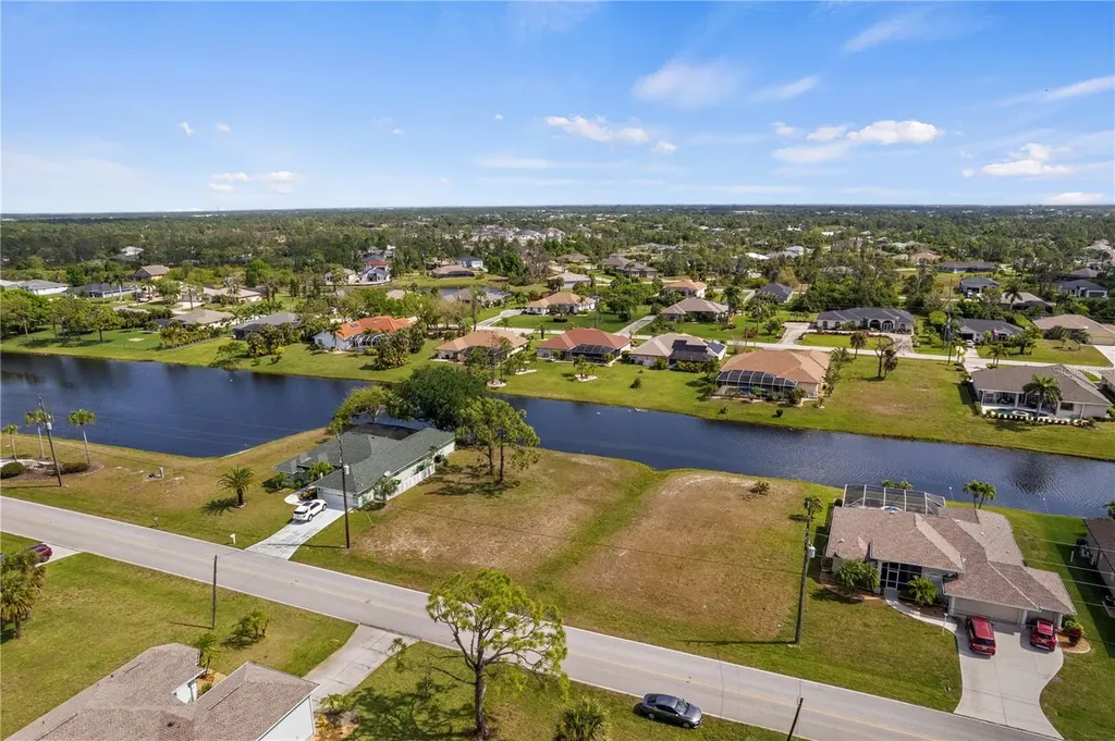 805 Rotonda Circle Rotonda West FL 33947