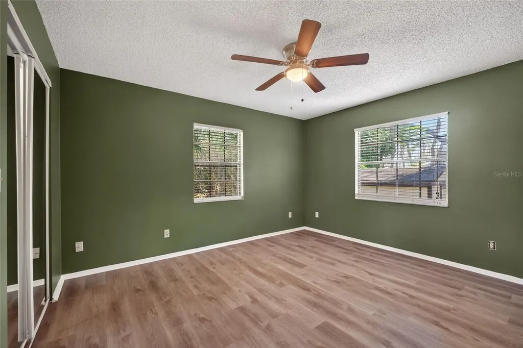 850 Lake Elbert Park NE Winter Haven FL 33881