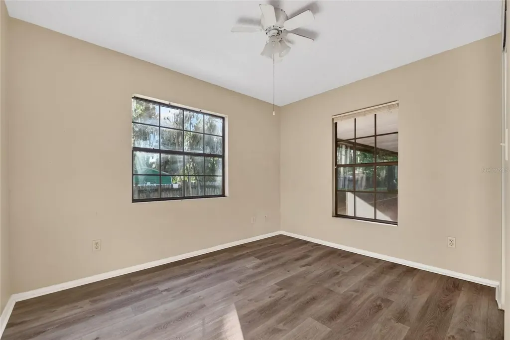 850 Lake Elbert Park NE Winter Haven FL 33881