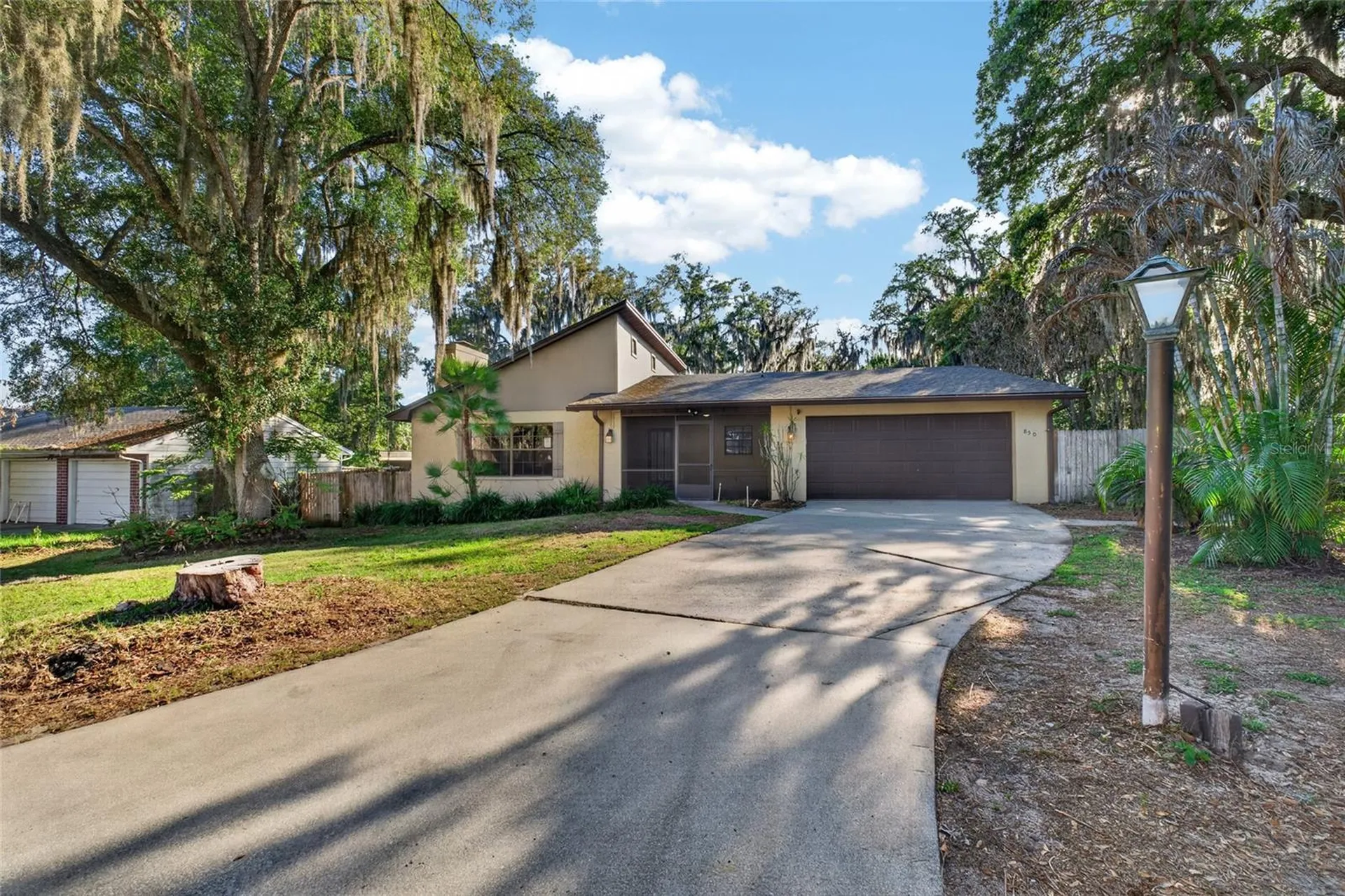850 Lake Elbert Park NE Winter Haven FL 33881