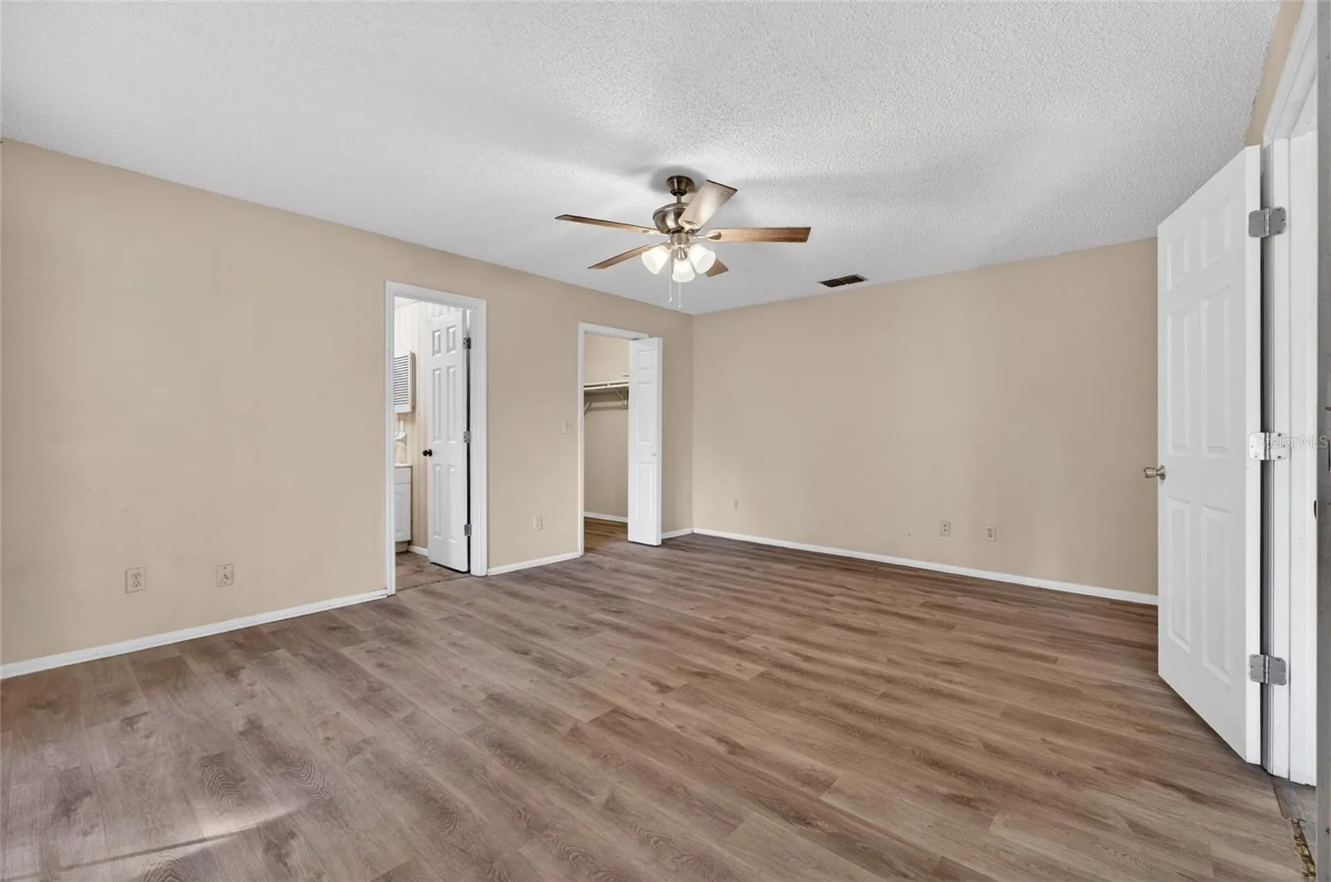 850 Lake Elbert Park NE Winter Haven FL 33881