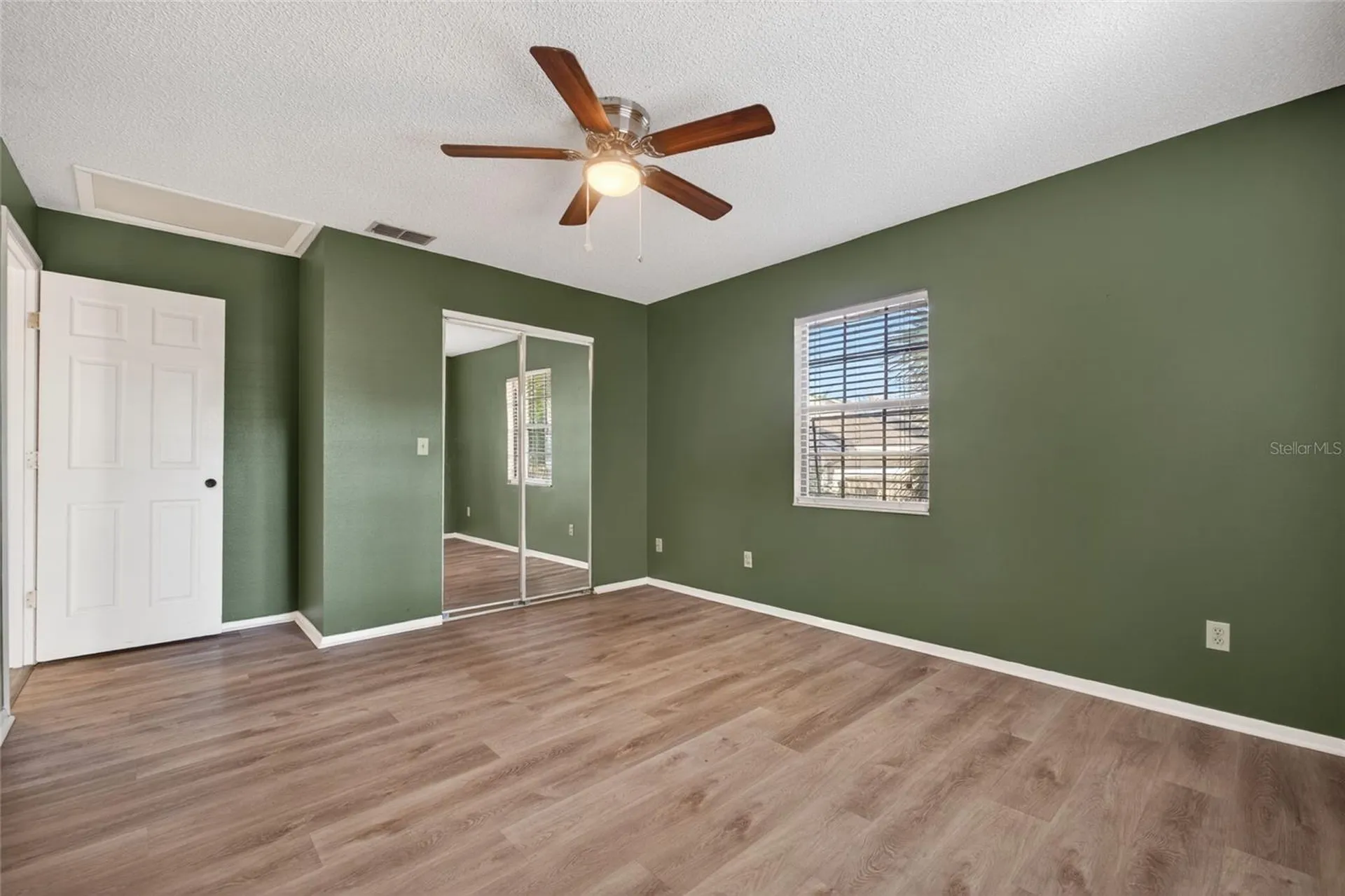 850 Lake Elbert Park NE Winter Haven FL 33881