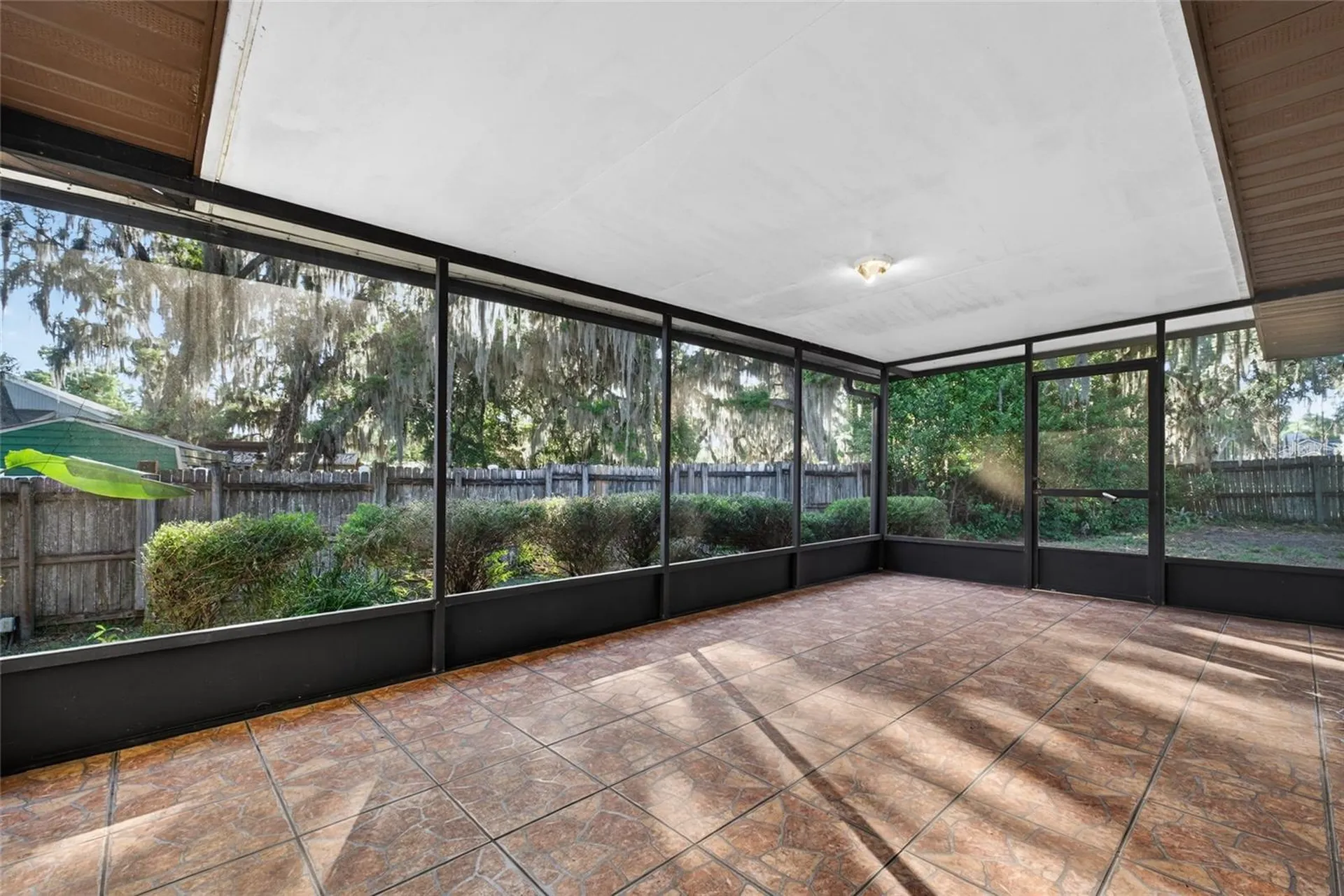 850 Lake Elbert Park NE Winter Haven FL 33881