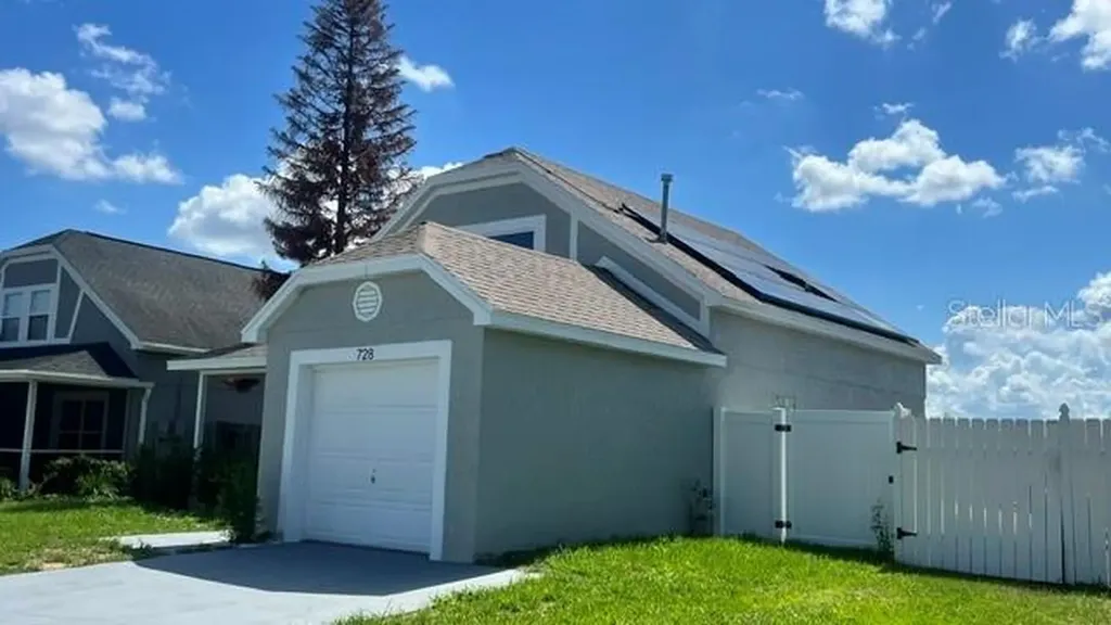 728 Belvoir Drive Davenport FL 33837