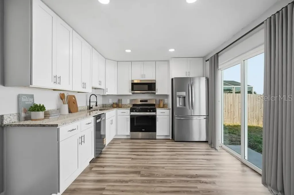 728 Belvoir Drive Davenport FL 33837
