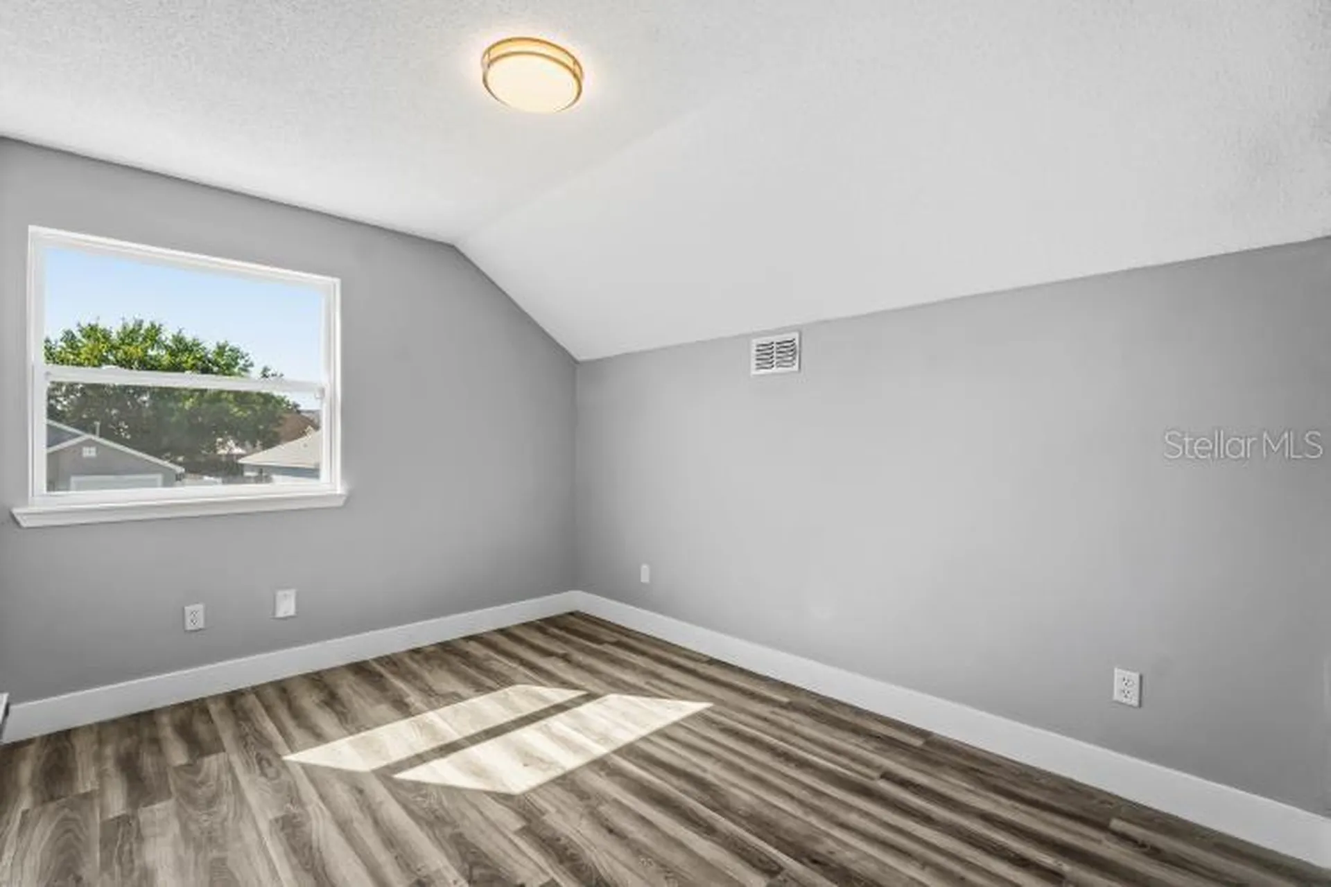 728 Belvoir Drive Davenport FL 33837