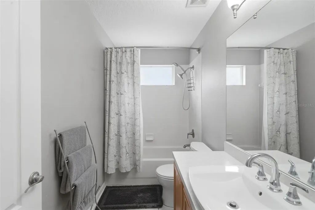 4029 Andover Cay Boulevard Orlando FL 32825