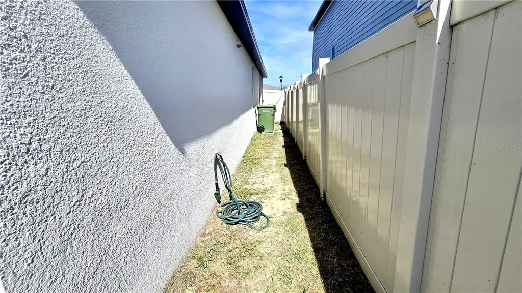 909 Cambridge Drive Winter Haven FL 33881