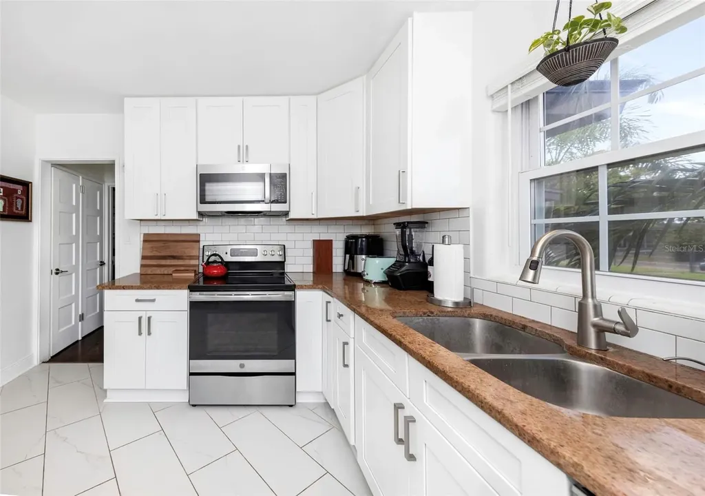 4300 3rd Avenue S St Petersburg FL 33711