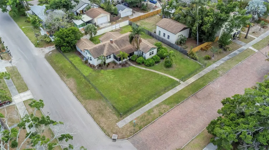 4300 3rd Avenue S St Petersburg FL 33711
