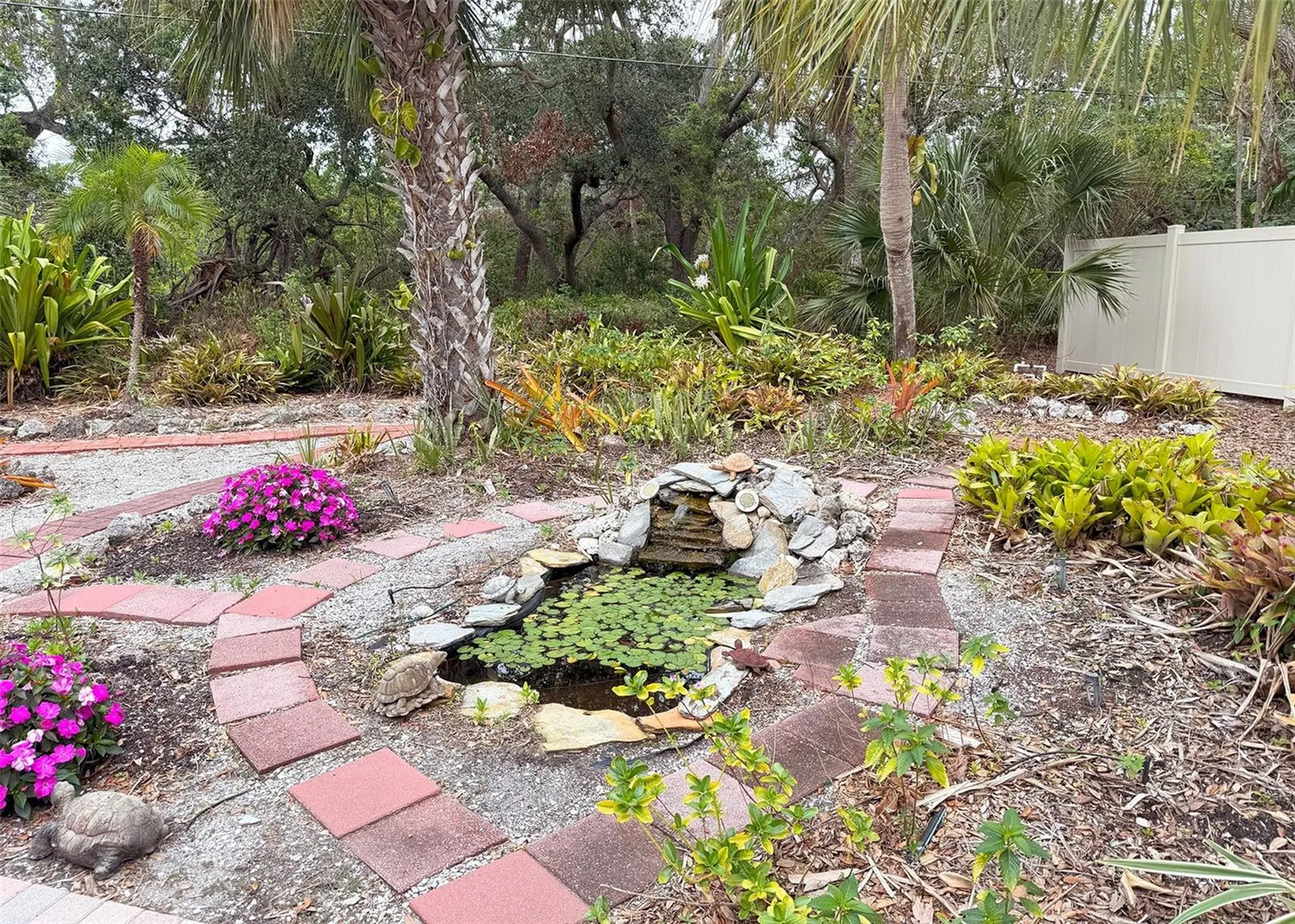 5353 Shadow Lawn Drive Sarasota FL 34242