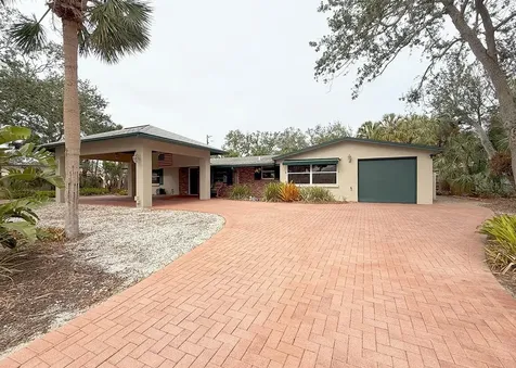 5353 Shadow Lawn Drive Sarasota FL 34242