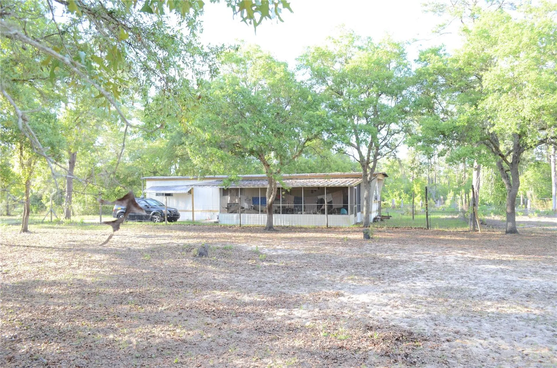 591 SE Fisher Road Ocklawaha FL 32179