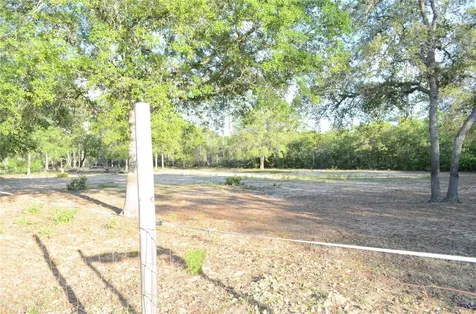 591 SE Fisher Road Ocklawaha FL 32179