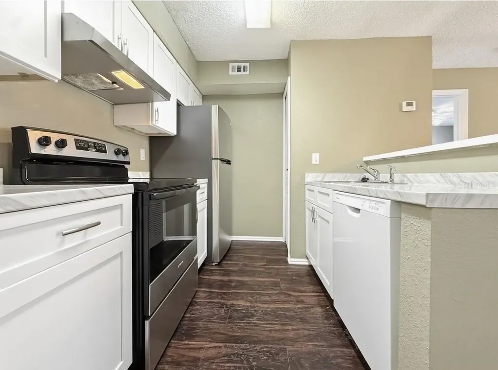 5124 Park Central Drive Orlando FL 32839